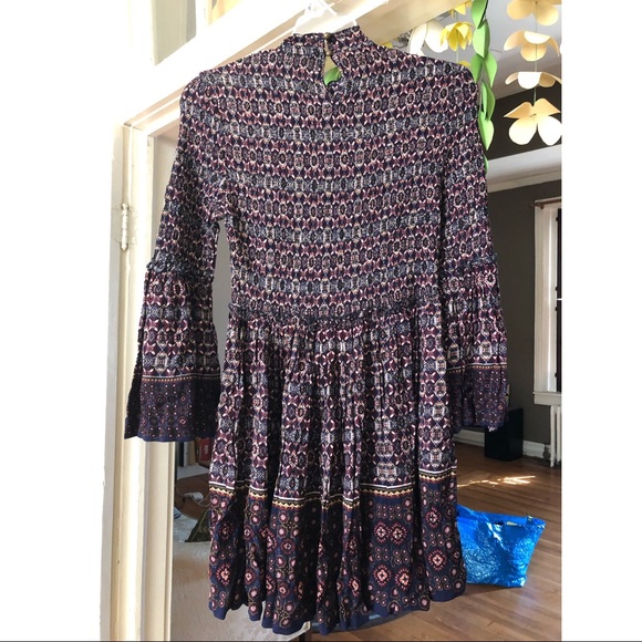 Patterned Dress - Picture 2 of 2